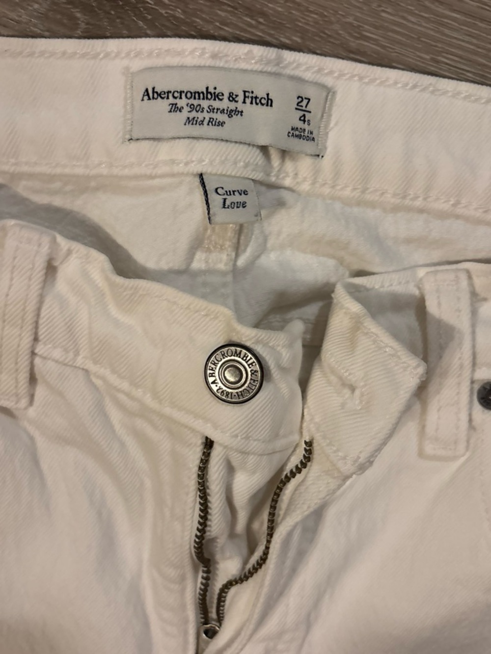 Abercrombie & Fitch Curve Love White '90s Straight Mid Rise Pants